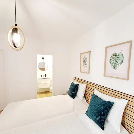 Buenavista Gigantes Marina - With Private Bathroom *